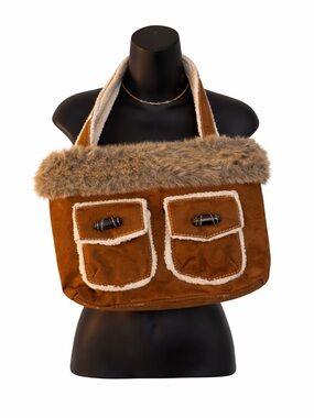 🤎 Cozy Faux Fur Trim Shoulder Bag | Bath & Body Works 🤎